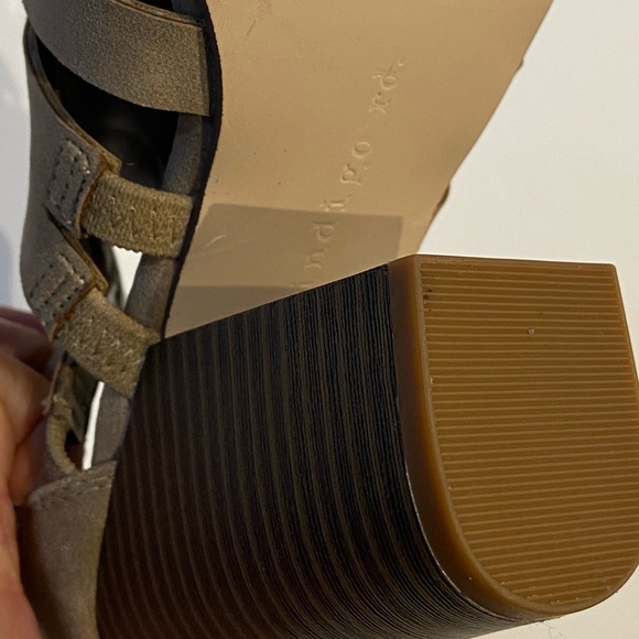 Indigo Rd Size 6M - Picture 11 of 12